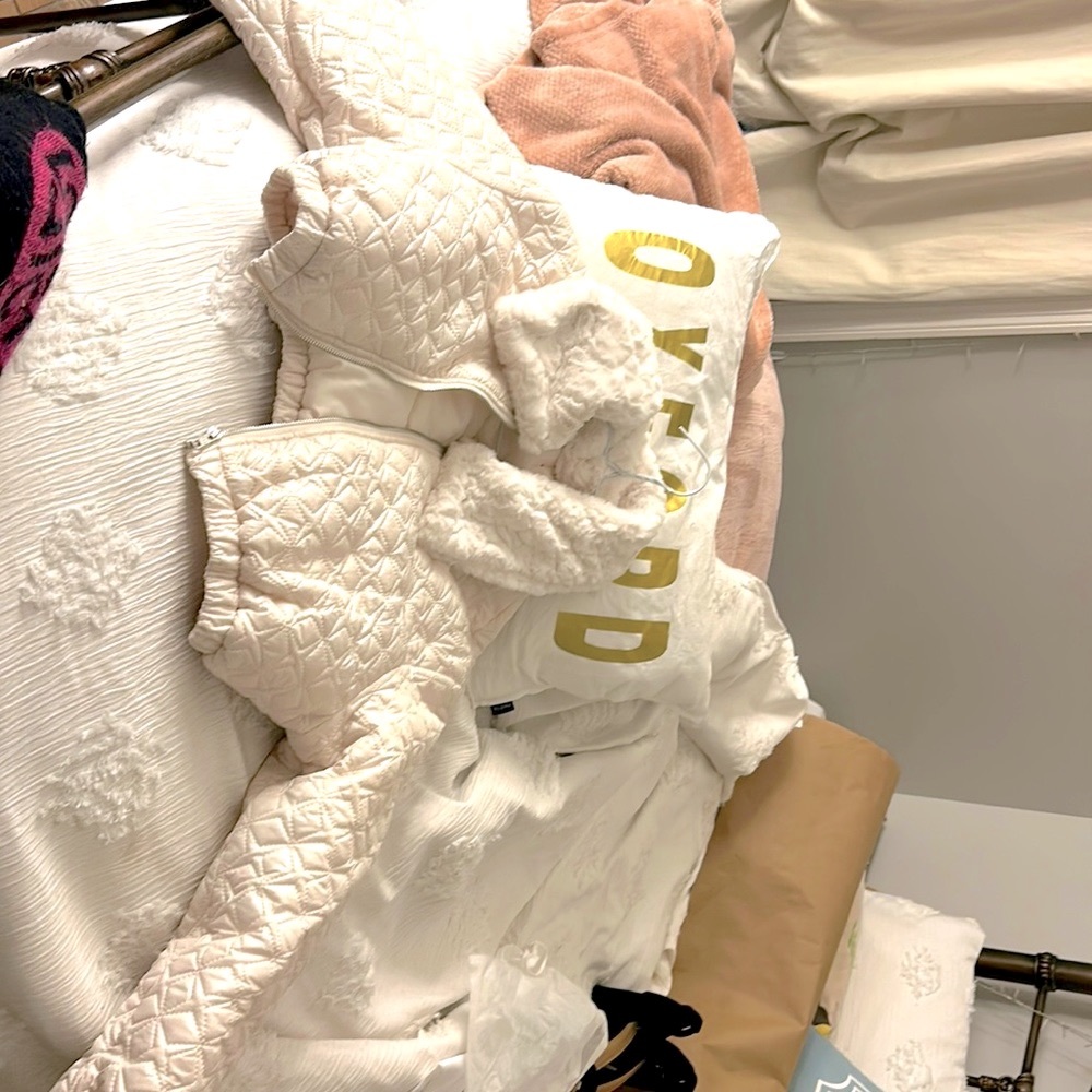 Crop white jacket never worn